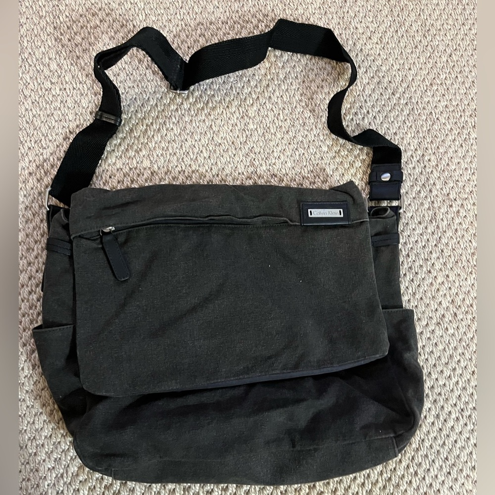 Calvin Klein messenger bag